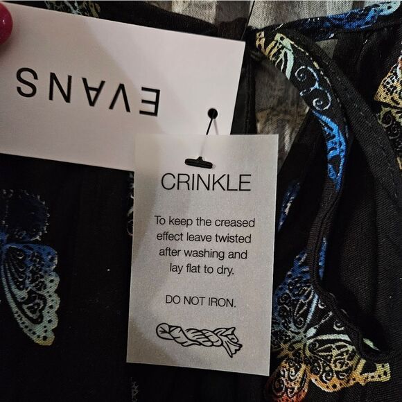 #214 EVANS multicolored butterflies on black Crinkle High-low Dress - Picture 7 of 9